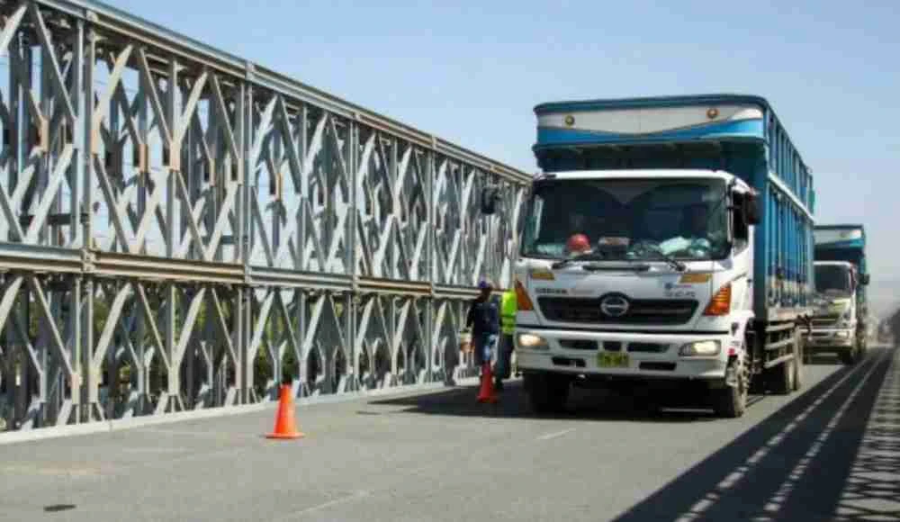 Puentes modulares reactivan tránsito en Arequipa hoy
