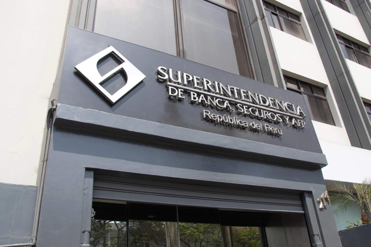 SBS alerta por empresas que captan dinero ilegalmente