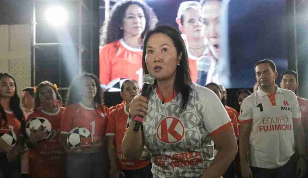 Fujimori se aleja del poder en crisis de Jerí