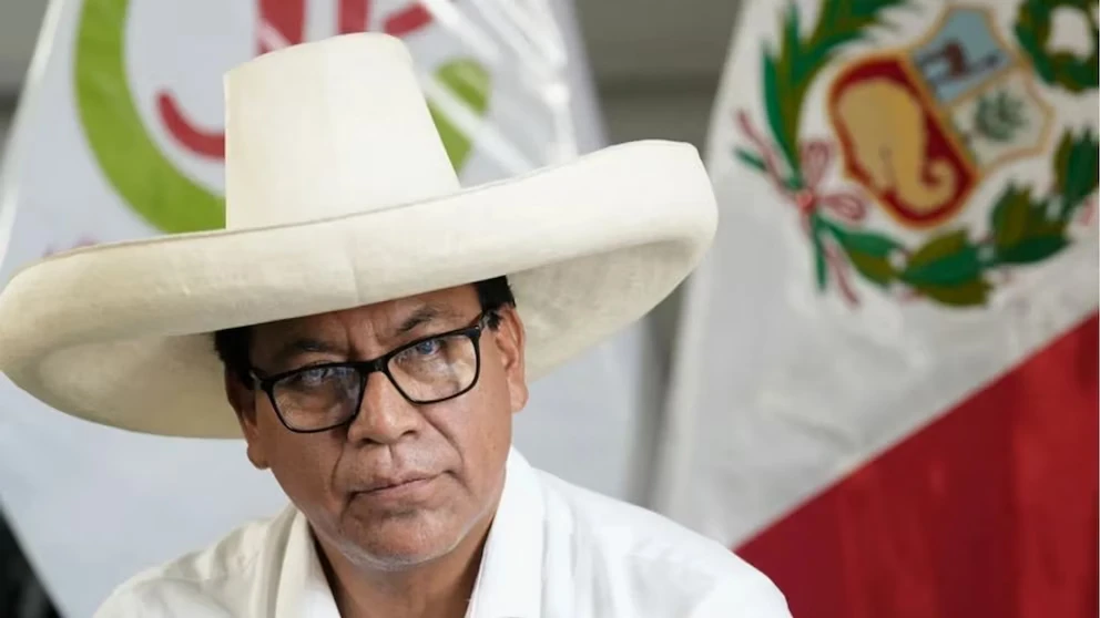 Juntos por el Perú evalúa impugnar actas de Argentina por demora y dudas en la cadena de custodia