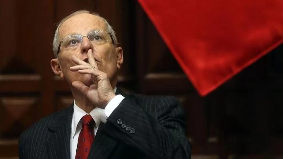 Perú tuvo nueve presidentes en solo una década