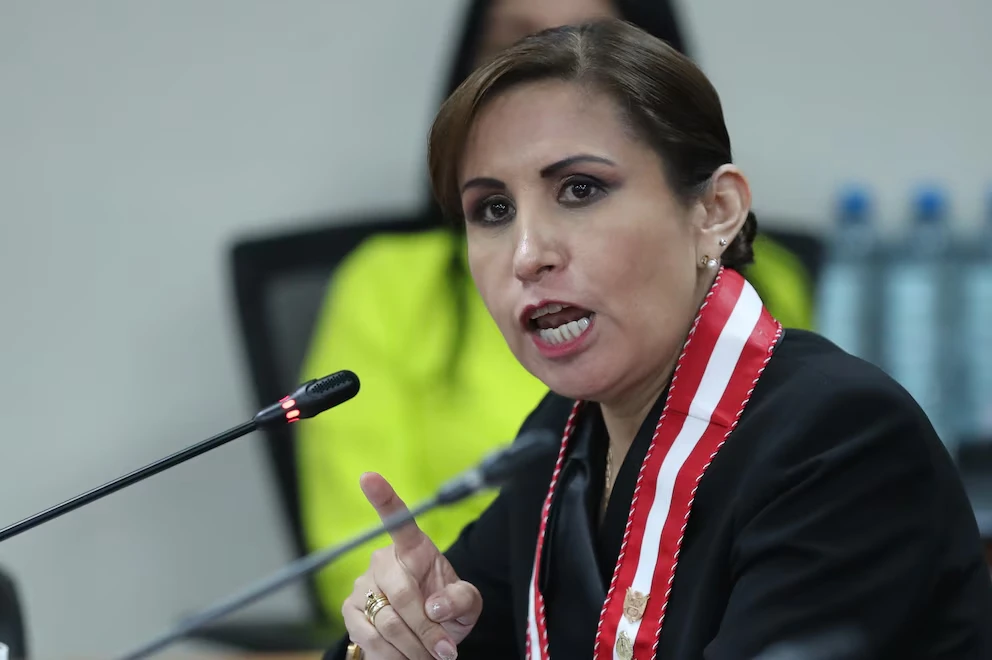 Patricia Benavides recibe doble nombramiento