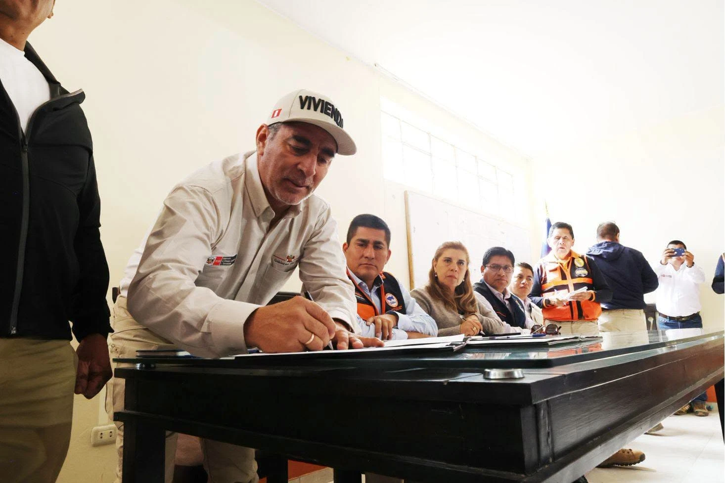 Junín acelera construcción de viviendas para damnificados