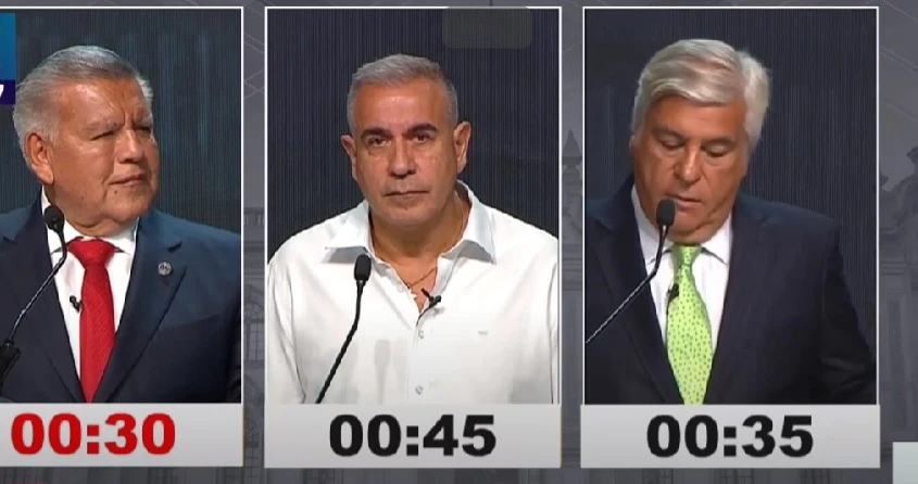 DEBATE: Acuña denuncia a Olivera