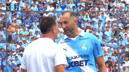 Hernán Barcos y Pablo Guede protagonizaron fuerte discusión en el Alianza Lima vs Sporting Cristal