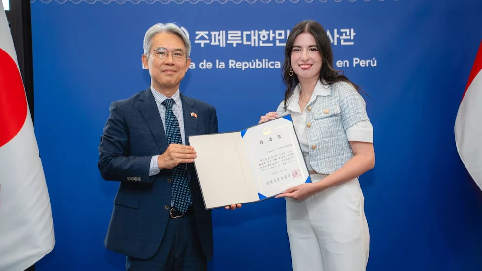 Influencer peruana impulsa la comida coreana en Perú