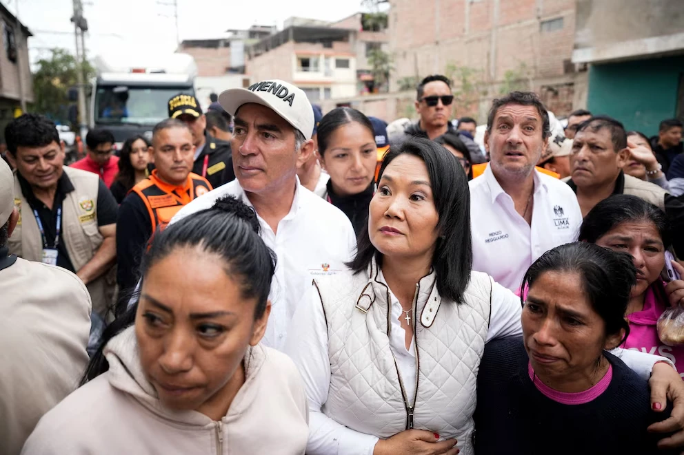 Keiko anuncia reestructuración de Sedapal tras lluvias
